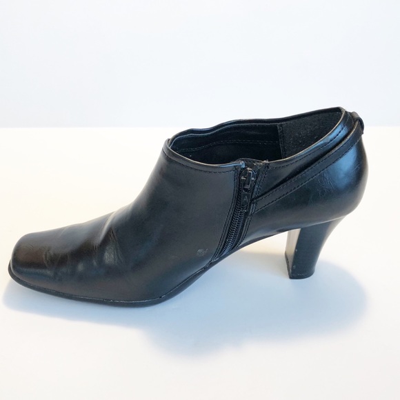 AEROSOLES Shoes - AEROSOLES Single Amputee Heeled Boot Women’s 9.5M
